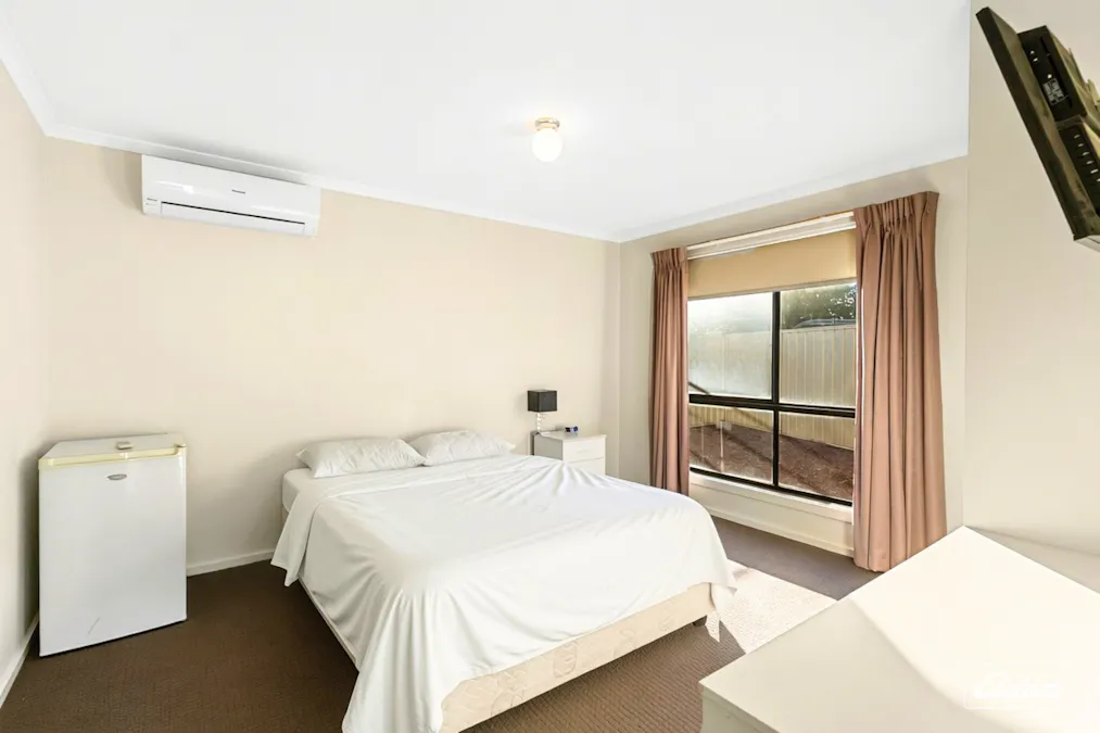 4 Barrie Robran Gate, Whyalla Norrie, SA, 5608 - Image 11