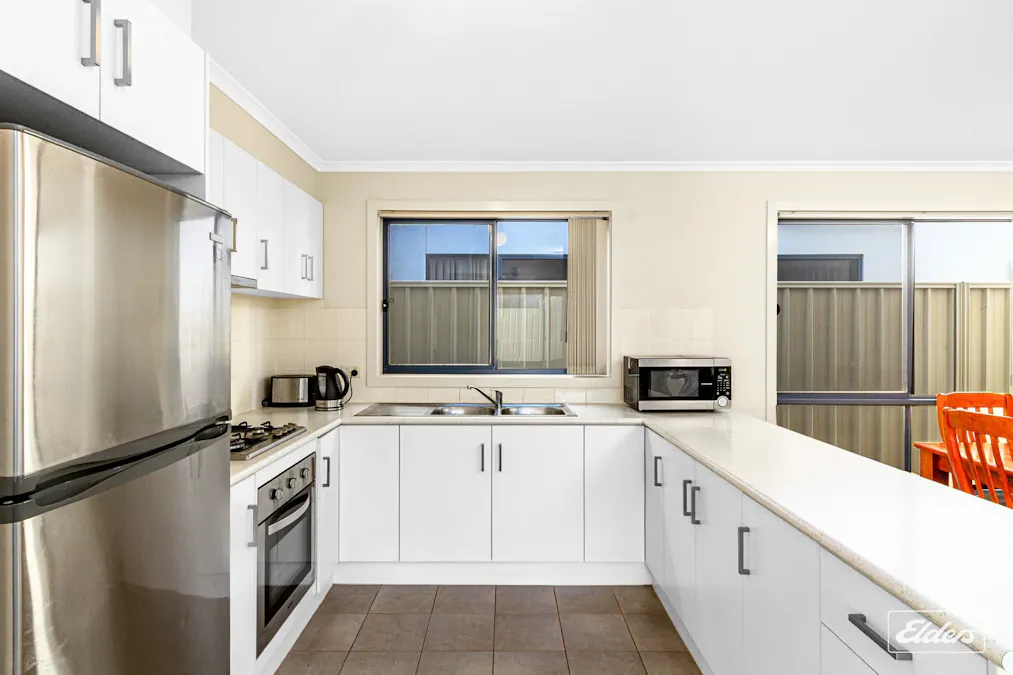 4 Barrie Robran Gate, Whyalla Norrie, SA, 5608 - Image 4