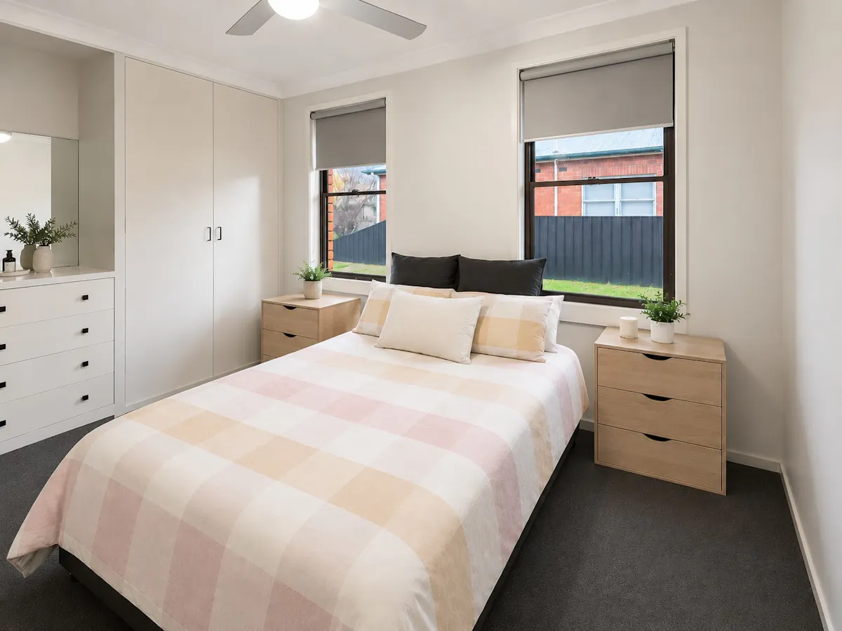 9 Grenfell Street — photo 3 of 17