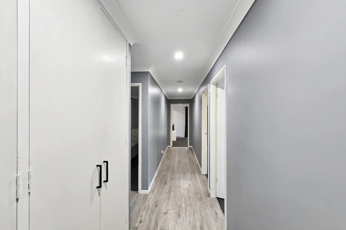 9 Grenfell Street — photo 9 of 17