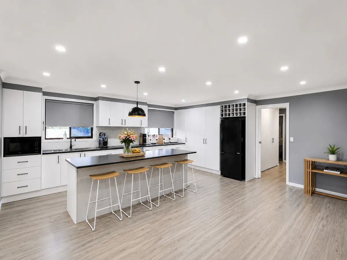 9 Grenfell Street — photo 8 of 17