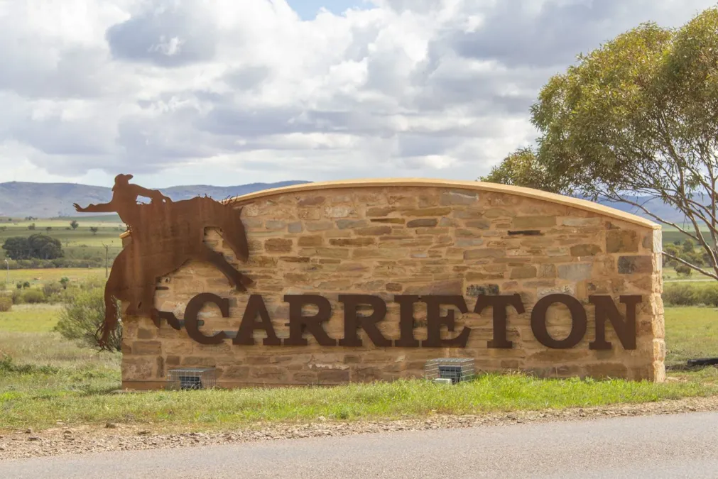54/Fifth Street, Carrieton, SA, 5432 - Image 2