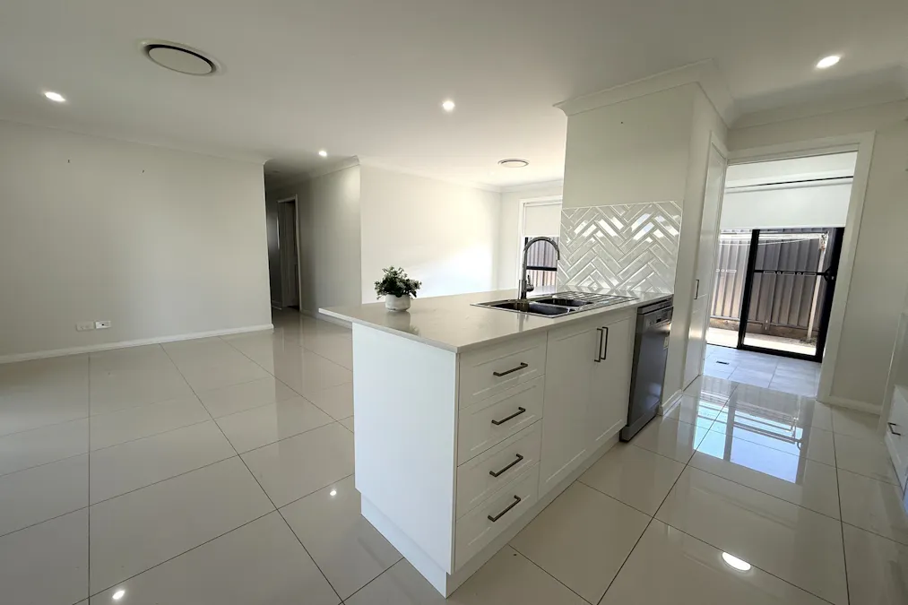 4 Marine Court, Dubbo, NSW, 2830 - Image 6