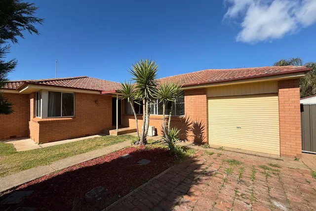 39 Fairview Street — photo from Elders Real Estate Dubbo