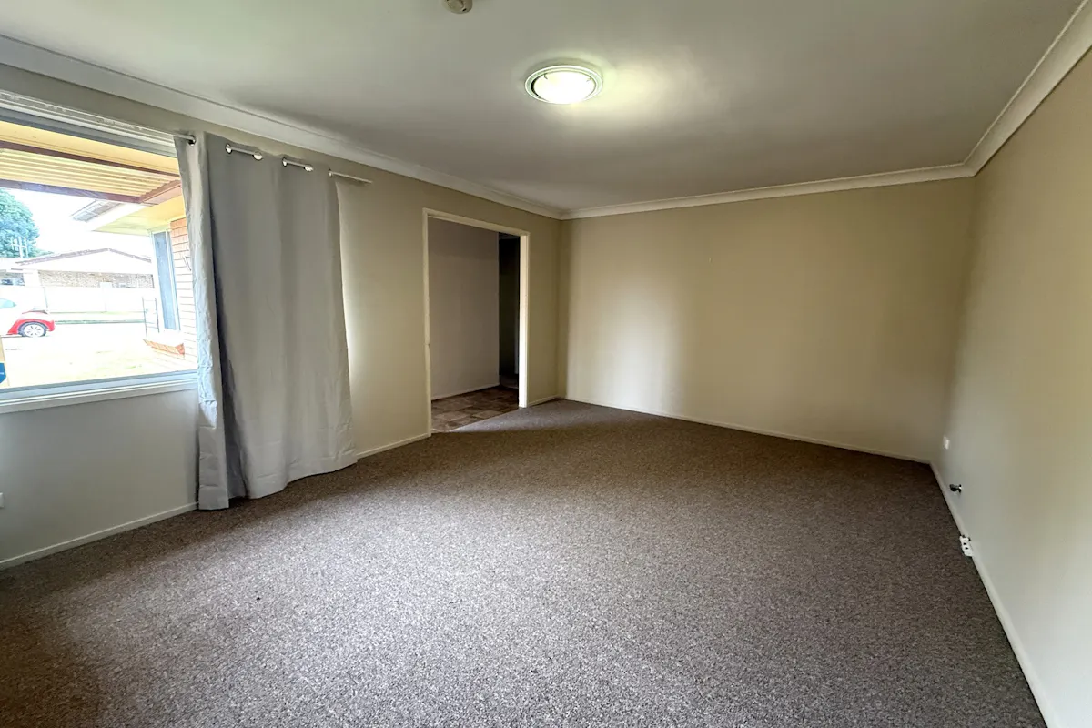 39 Fairview Street — photo 3 of 15