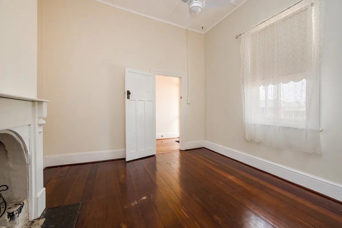 54 Gordon Street — photo 5 of 30