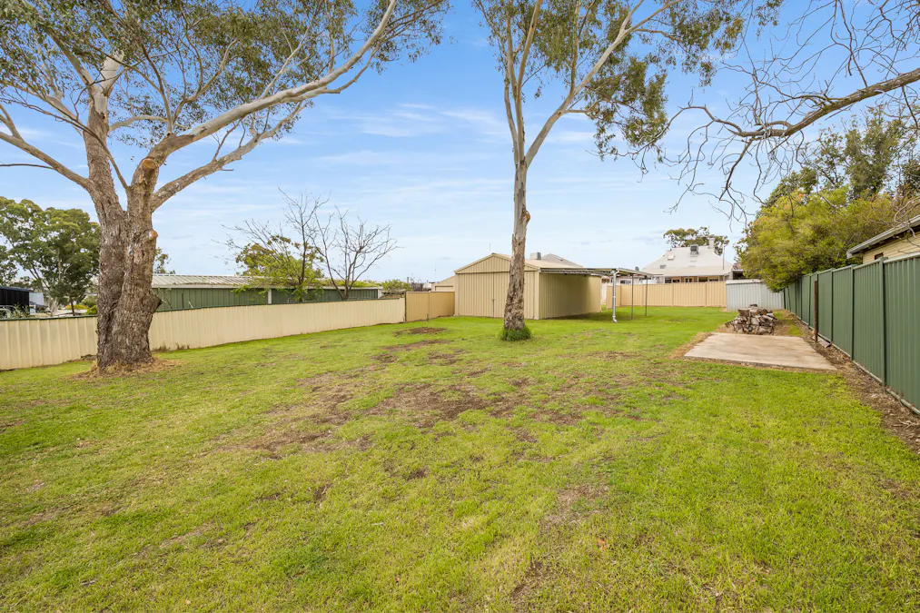 54 Gordon Street, Northam, WA, 6401 - Image 28
