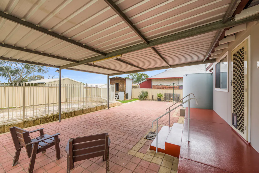 54 Gordon Street, Northam, WA, 6401 - Image 22