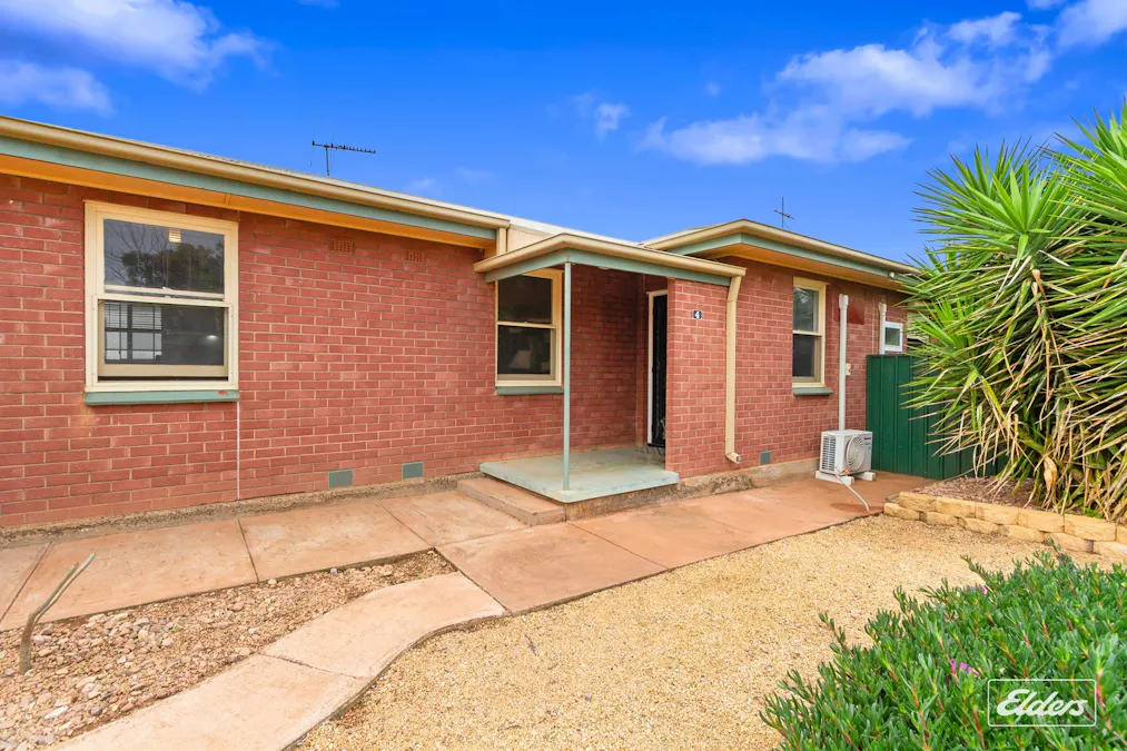 4 Albert Street, Whyalla Stuart, SA, 5608 - Image 2