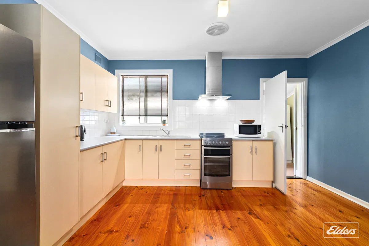 4 Albert Street — photo 11 of 29