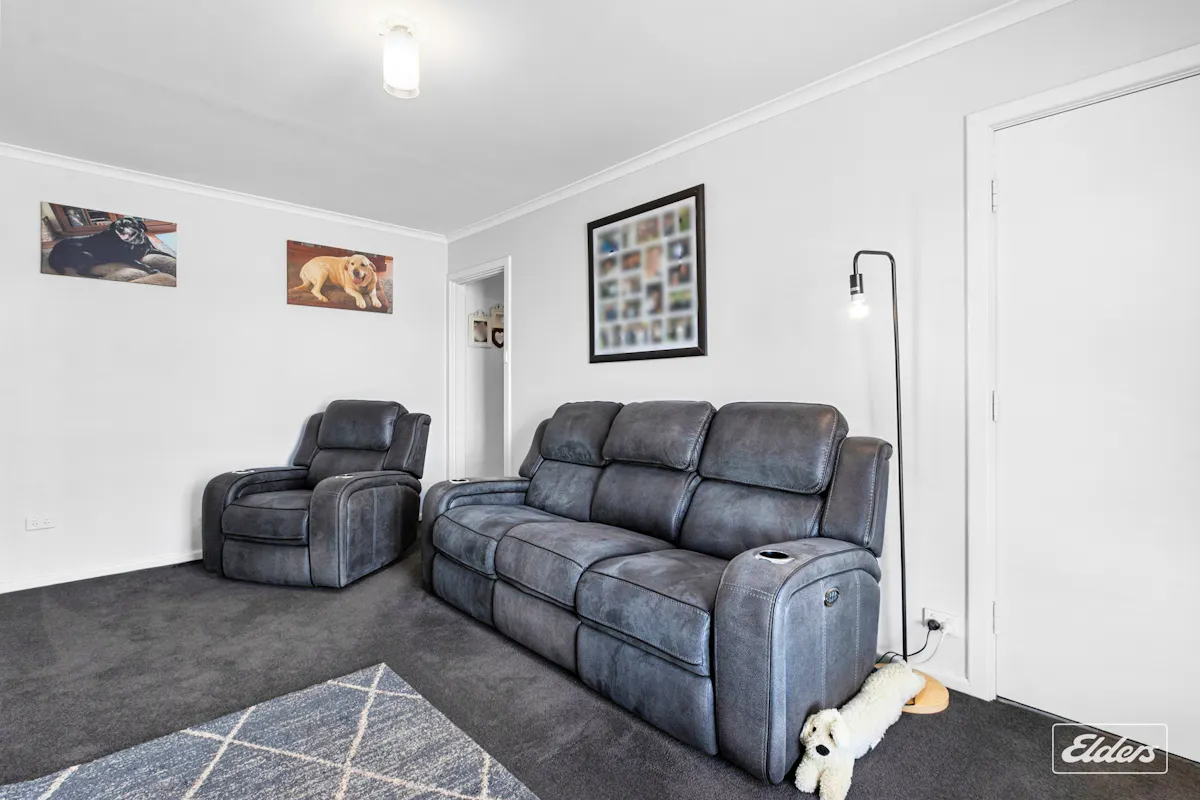 5 Ebert Street — photo 4 of 22