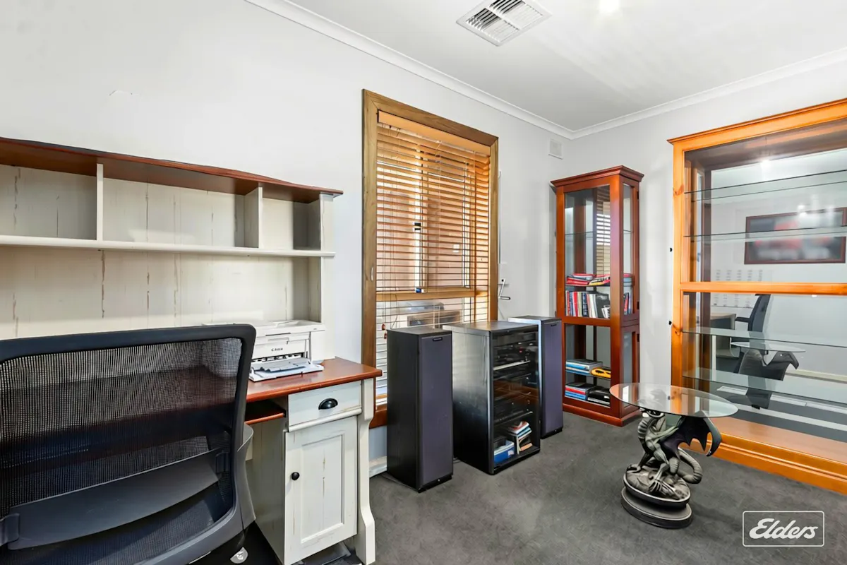 5 Ebert Street — photo 12 of 22