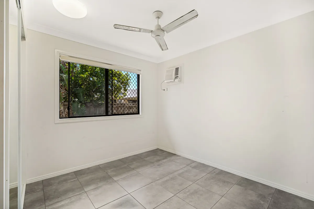 100 River Boulevard — photo 14 of 27