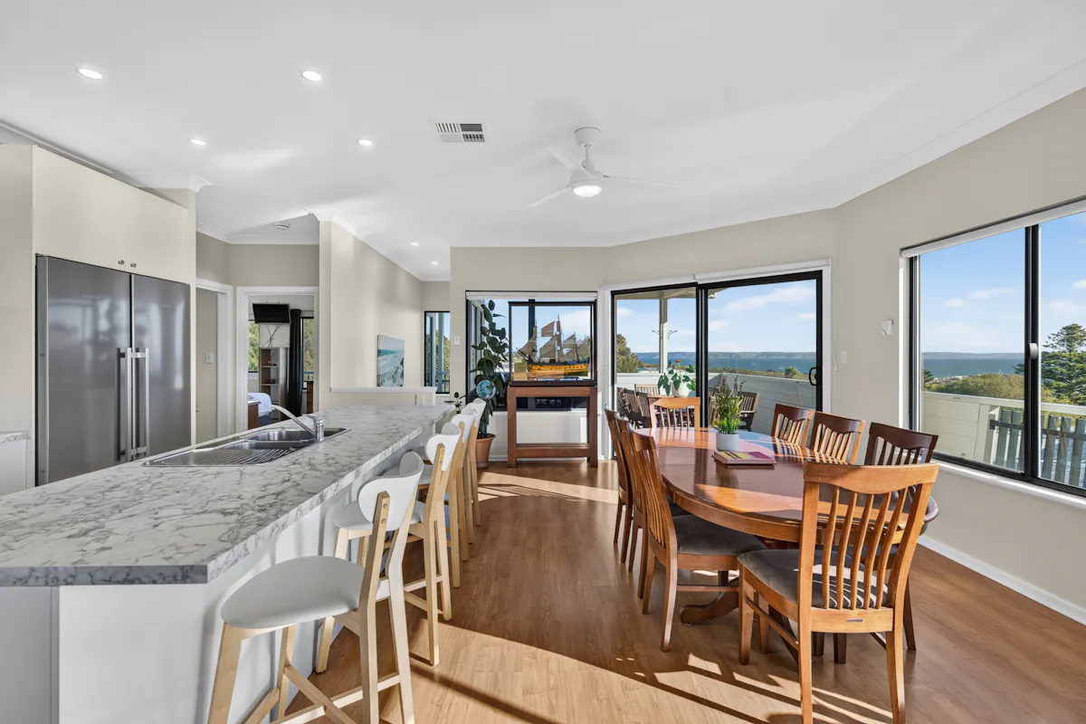 11 Flinders Drive — photo 10 of 30