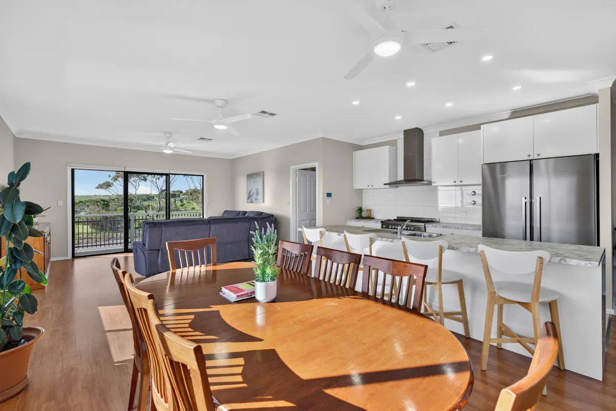 11 Flinders Drive — photo 9 of 30