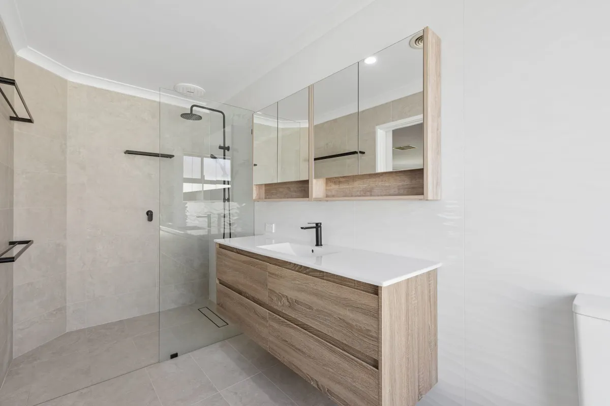 60 San Sebastian Boulevard — photo 15 of 30