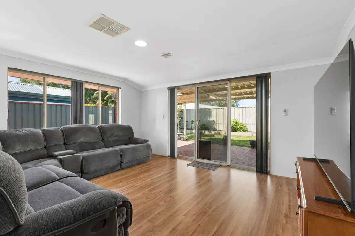 60 San Sebastian Boulevard — photo 10 of 30