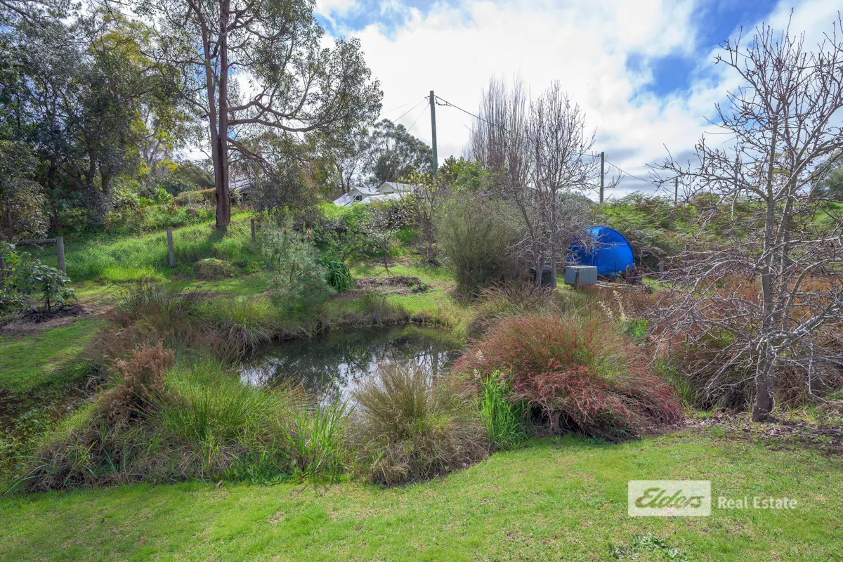 166 South Western Highway — photo 7 of 8