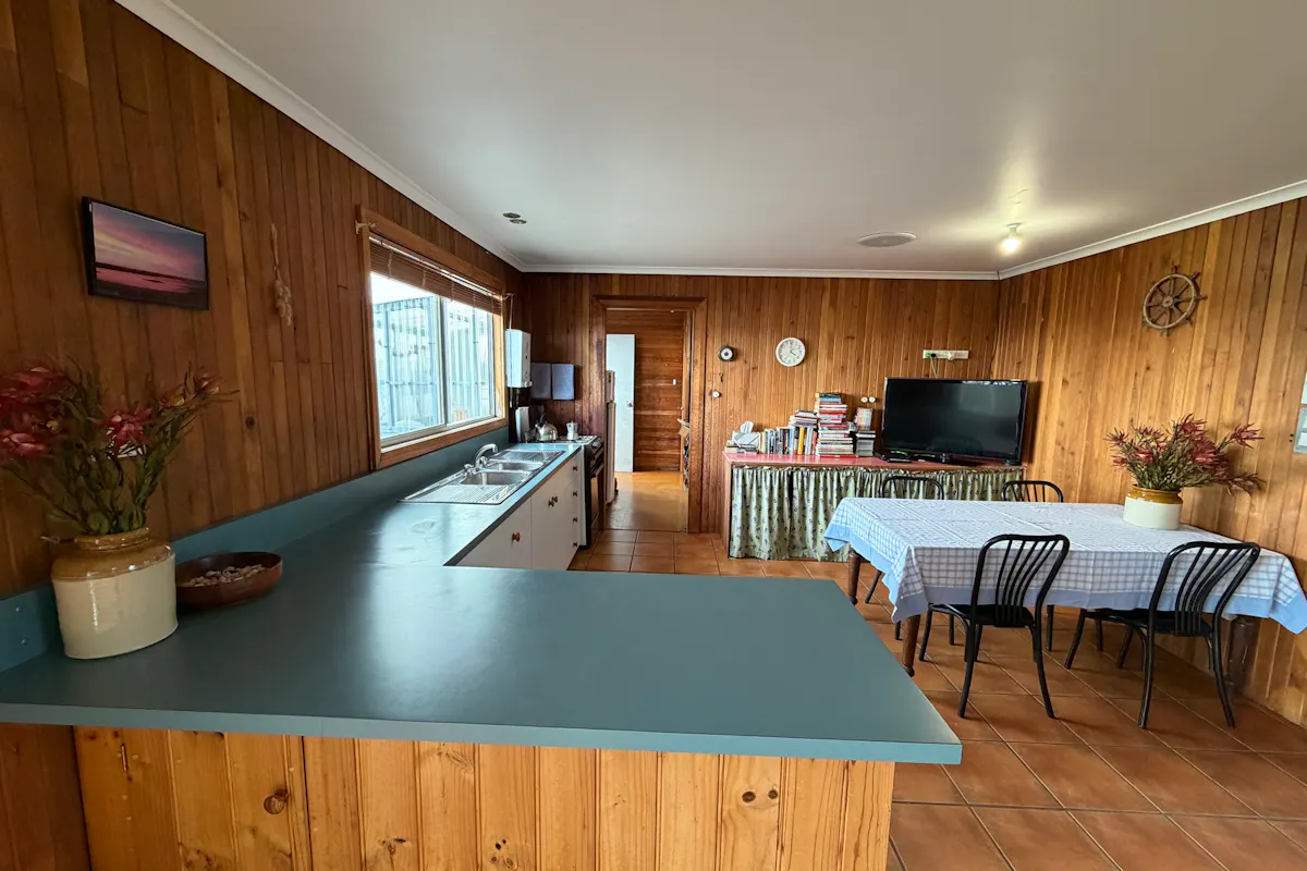 129 Couta Rocks Road — photo 7 of 17