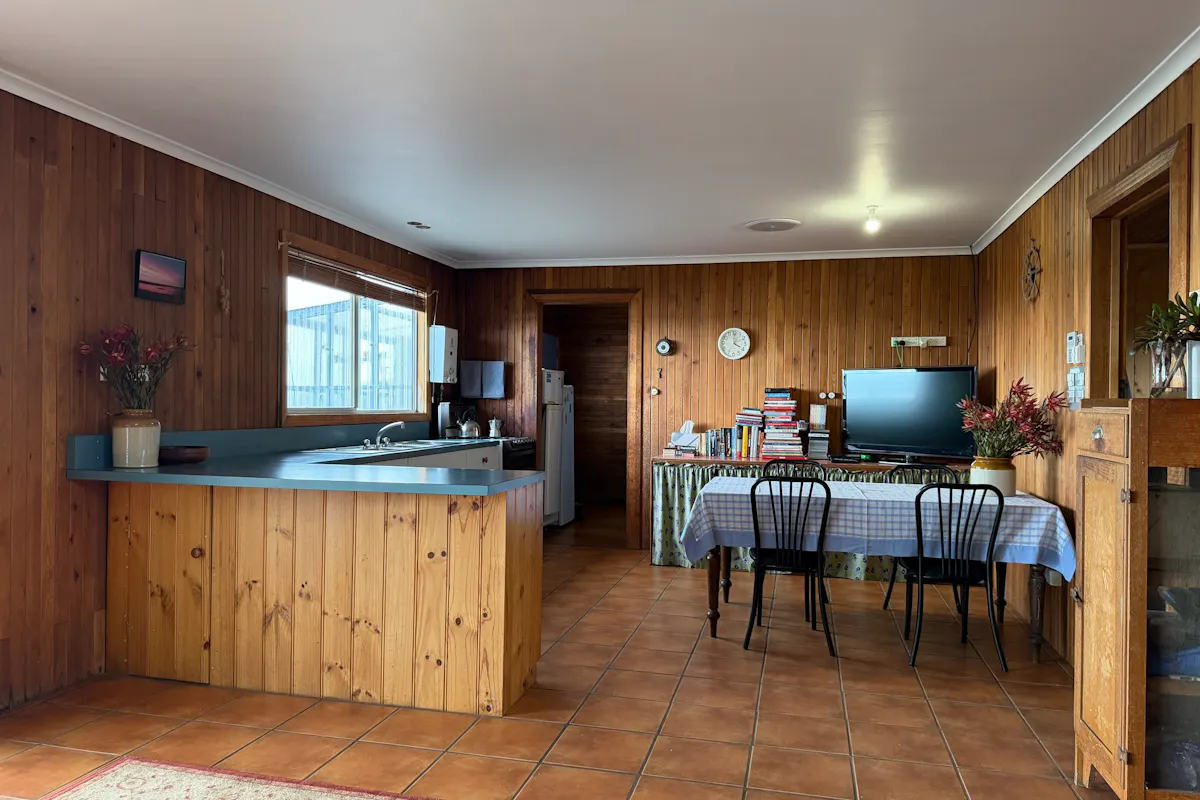 129 Couta Rocks Road — photo 8 of 17