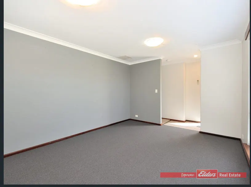 7 Woodbridge Drive — photo 8 of 28