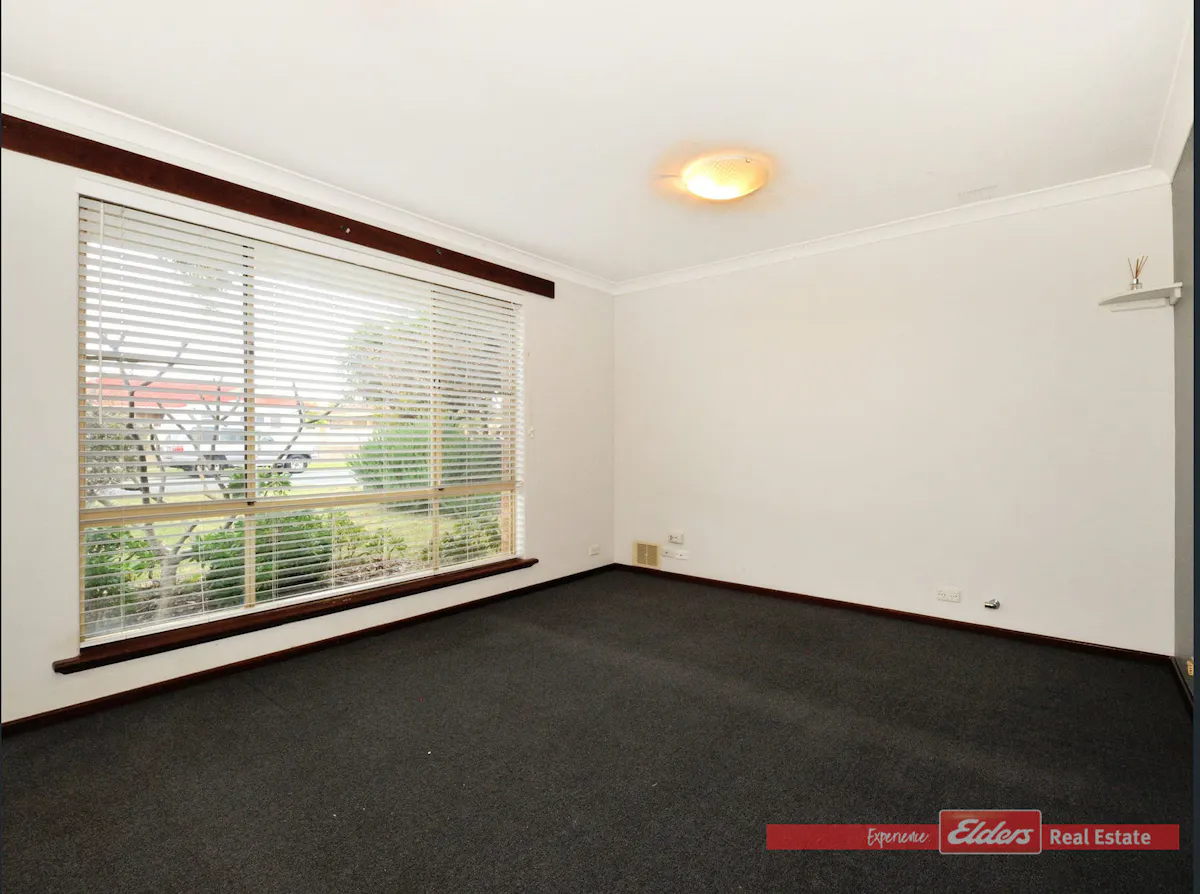 7 Woodbridge Drive — photo 16 of 28