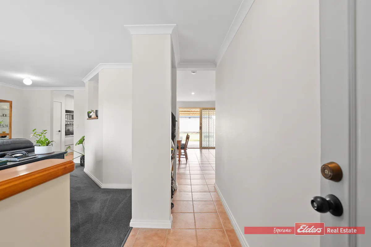 20 Pallarup Grove — photo 4 of 25