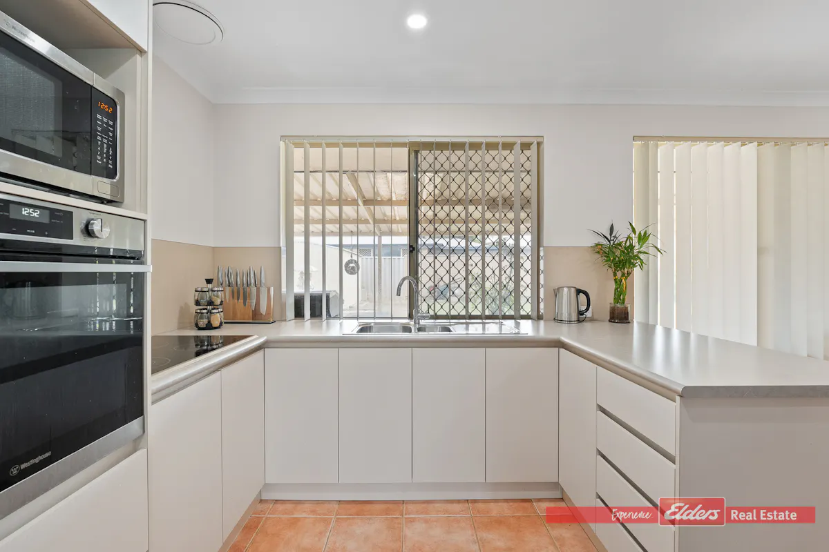 20 Pallarup Grove — photo 12 of 25