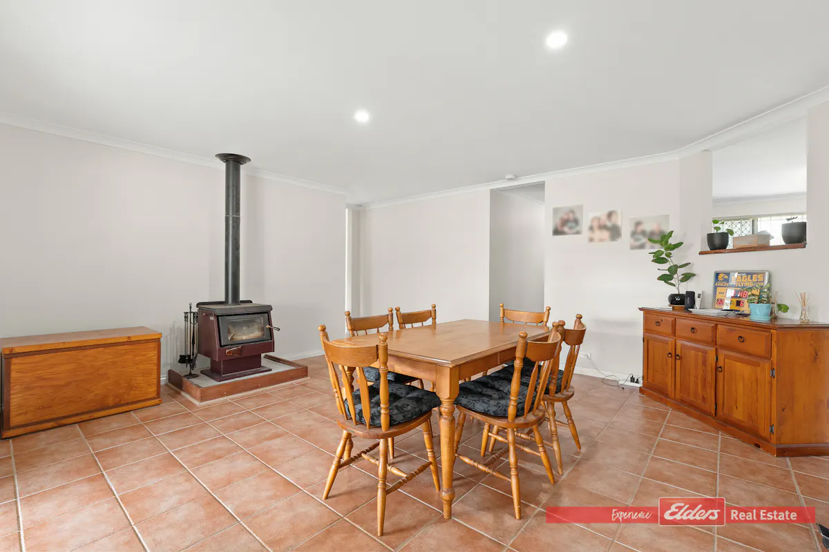 20 Pallarup Grove — photo 10 of 25