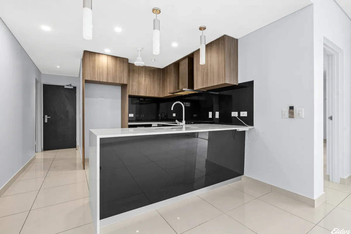 22/39 Cavenagh Street — photo 4 of 19