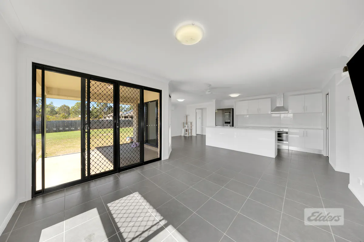 21 Woodland Court — photo 3 of 16