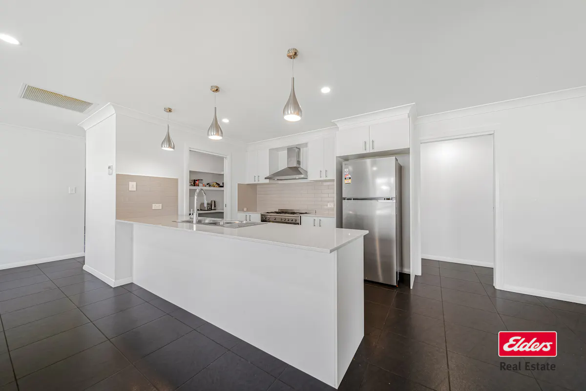 46 Argyle Avenue — photo 13 of 26