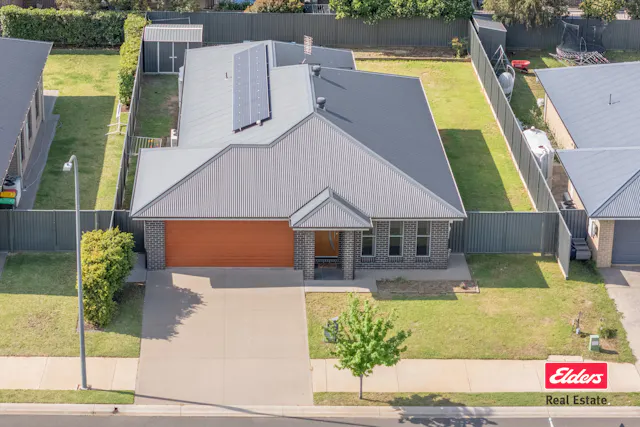 46 Argyle Avenue — photo from Elders Real Estate Dubbo