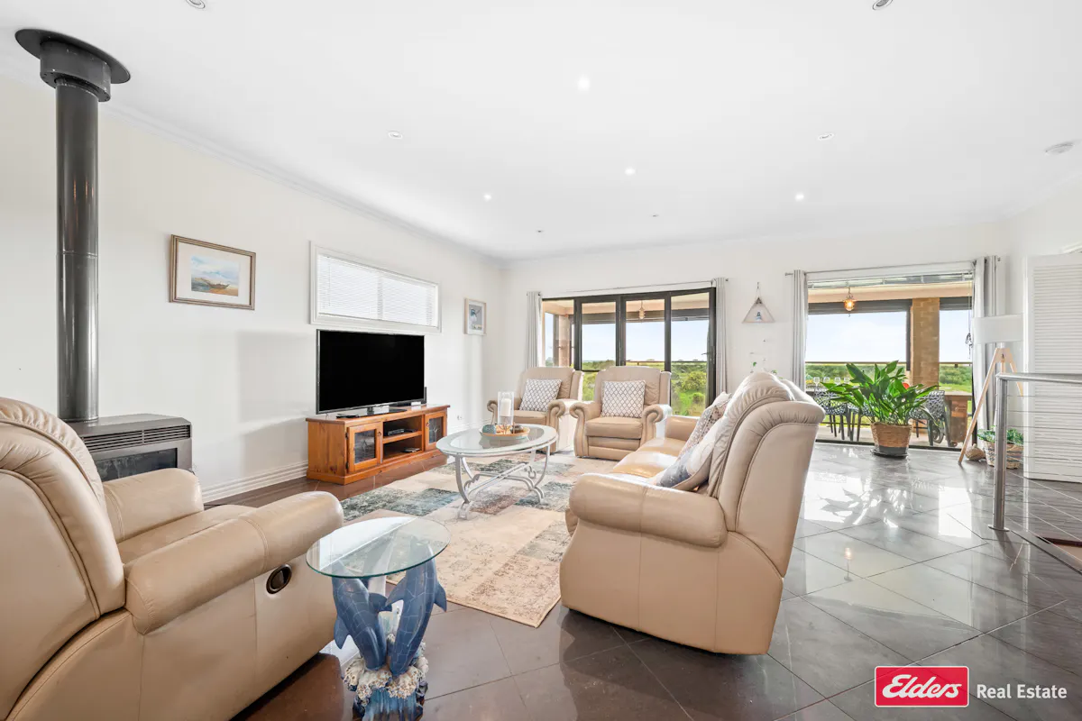24 Catherine Gibson Way — photo 18 of 30