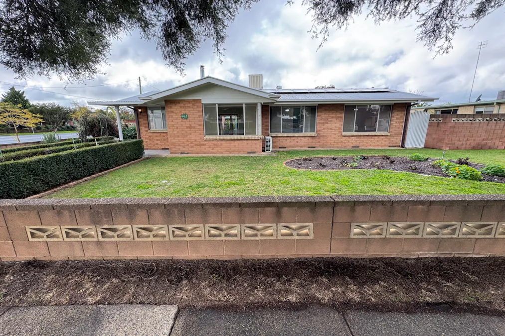 463 Sloane Street, Deniliquin, NSW, 2710 - Image 1