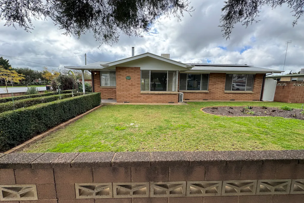 463 Sloane Street, Deniliquin, NSW, 2710 - Image 25