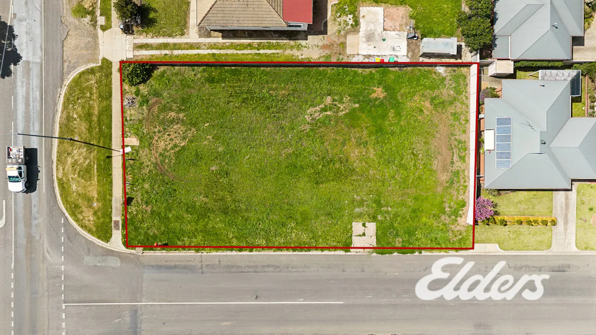 35 Telford Street — photo 4 of 4