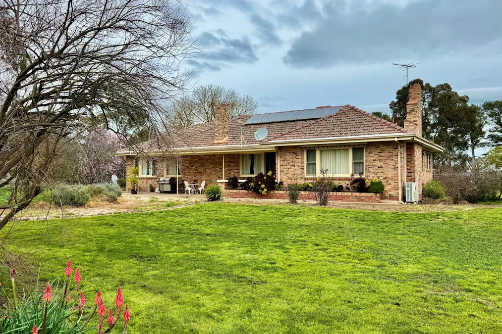 720 Estate Road, Lake Bolac, VIC, 3351 - Image 4
