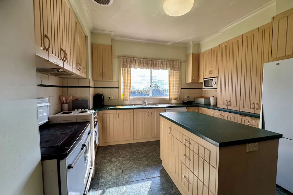 720 Estate Road, Lake Bolac, VIC, 3351 - Image 5