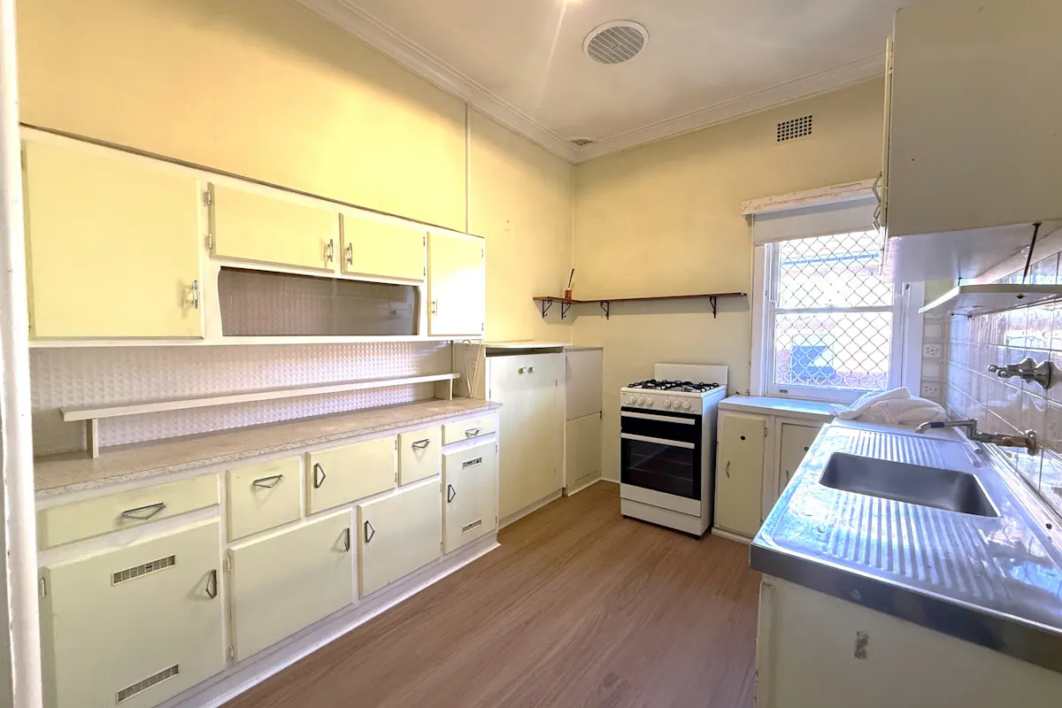 224 Durham Street — photo 2 of 11
