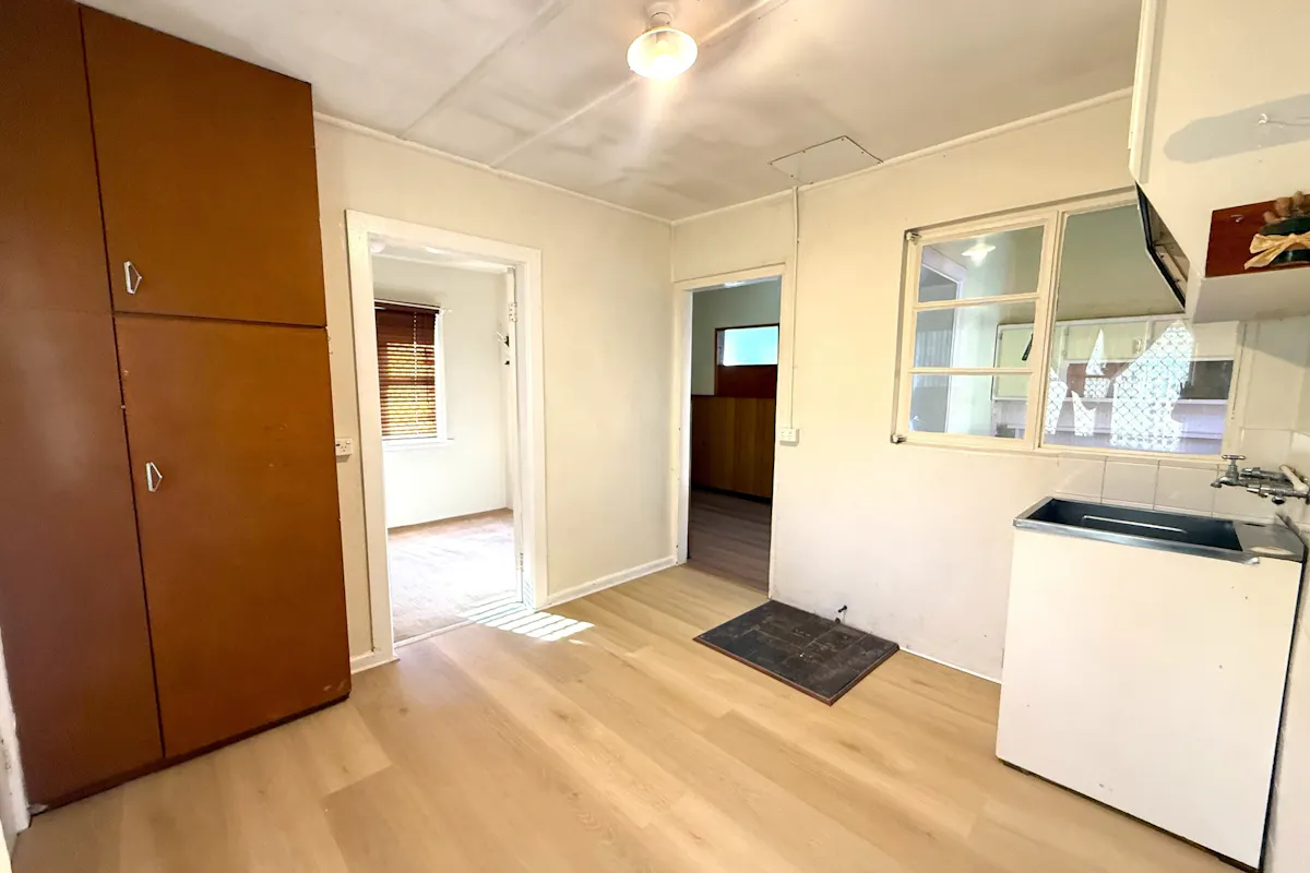 224 Durham Street — photo 9 of 11