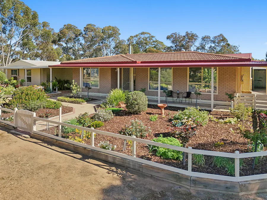 71 Thiele Road, Murray Bridge East, SA, 5253 - Image 2