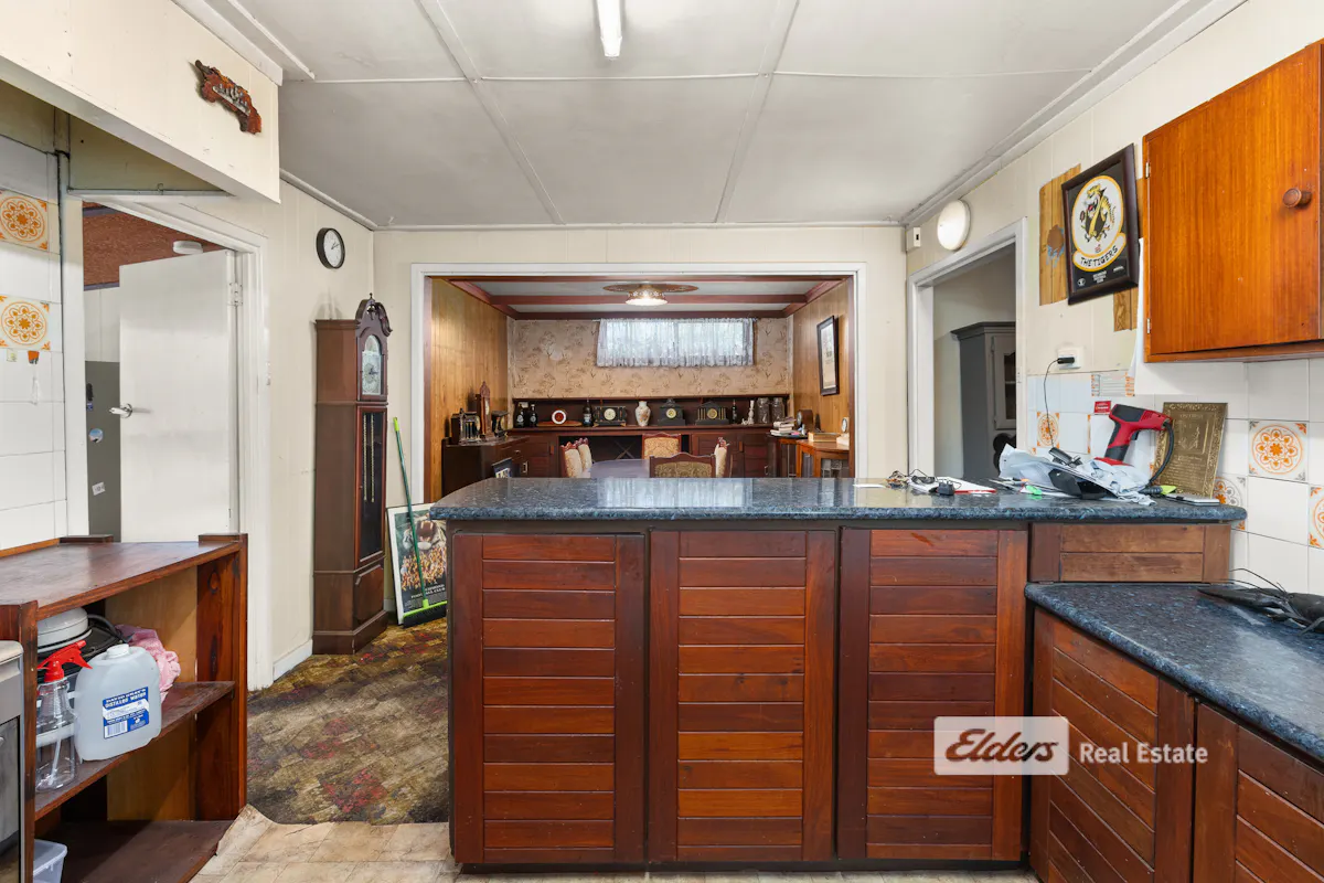 22 Clifton Street — photo 10 of 21