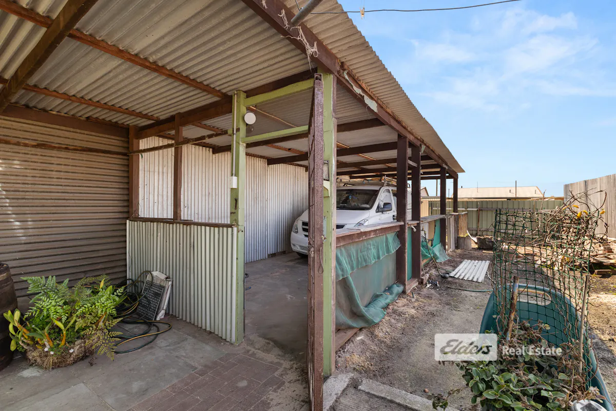 22 Clifton Street — photo 20 of 21