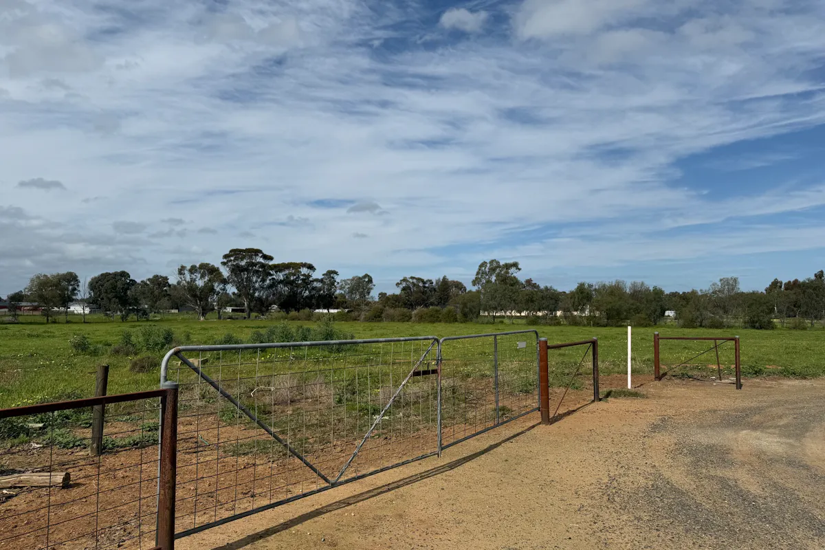 47 Lawson Syphon Road — photo 15 of 30