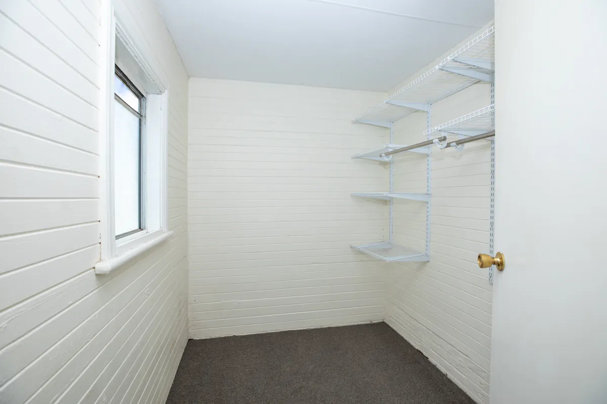 77 Williams Road — photo 13 of 28