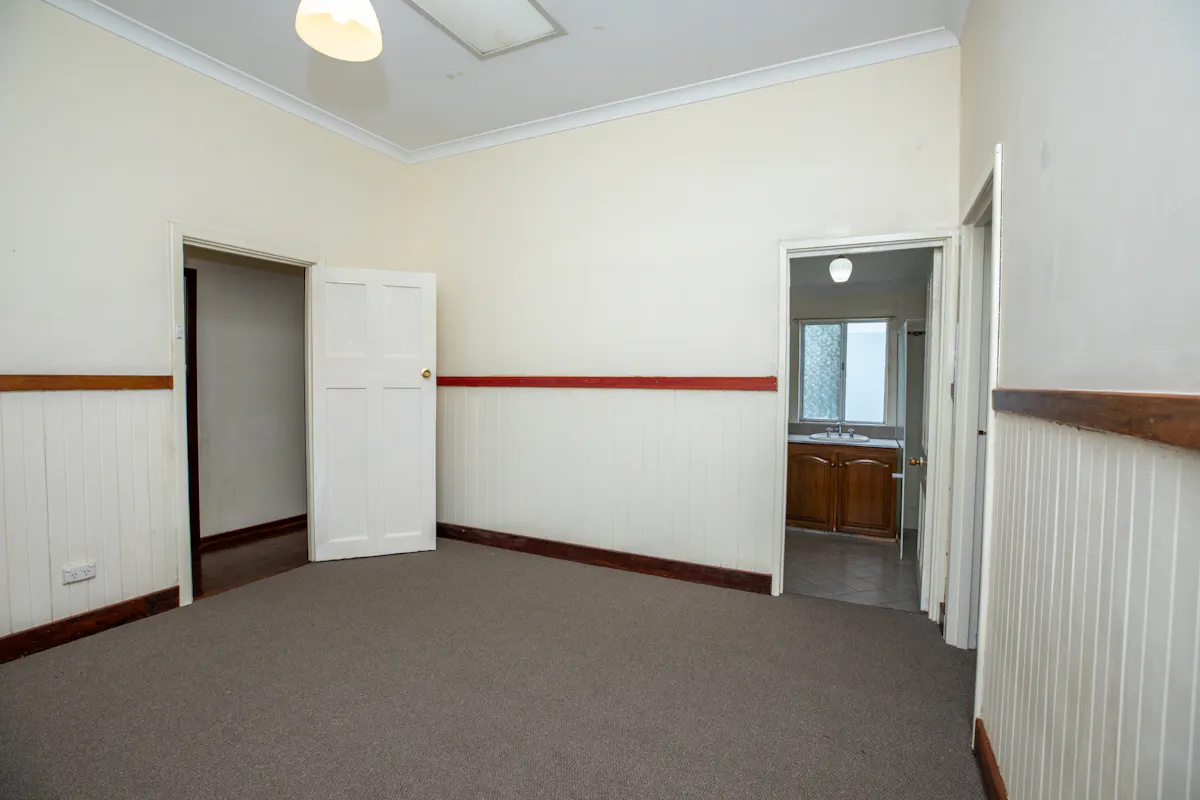 77 Williams Road — photo 15 of 28