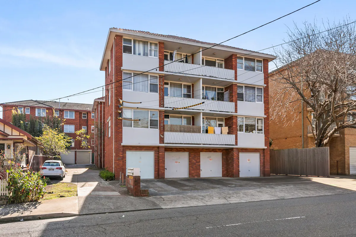 1/109 Elizabeth Street — photo 6 of 9