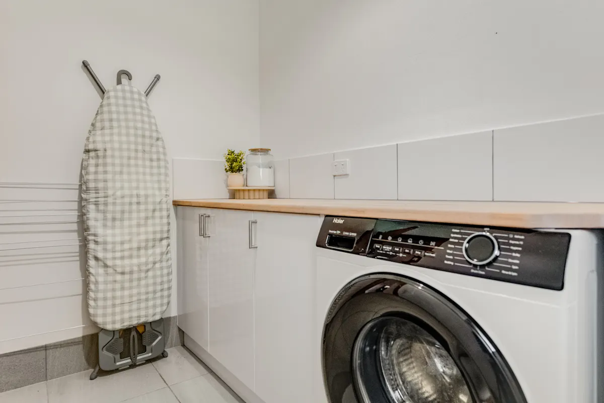 13 Sutton Avenue — photo 17 of 21