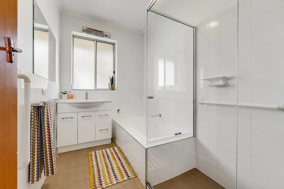 13 Sutton Avenue — photo 15 of 21